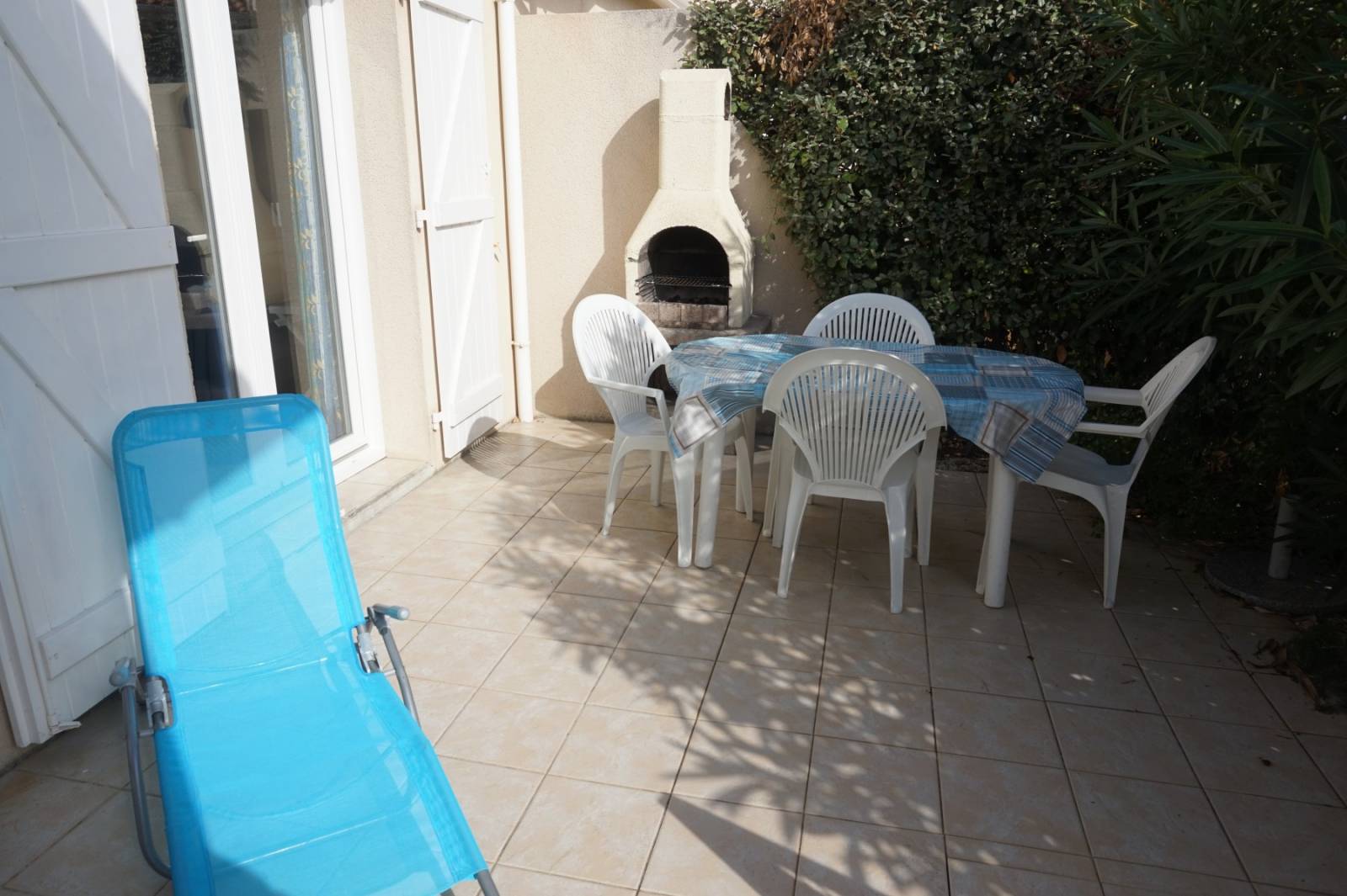 Location avec piscine et terrasse proche de l'océan à Biscarrosse plage