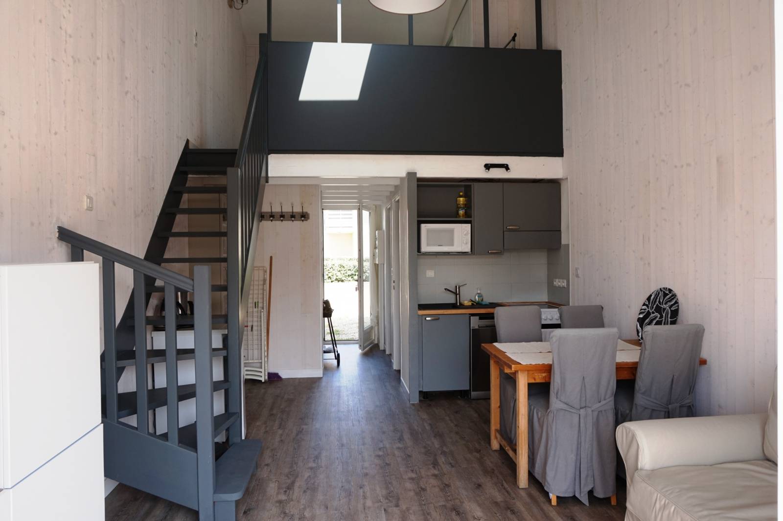 Louer une maison pour 4 à biscarrosse plage