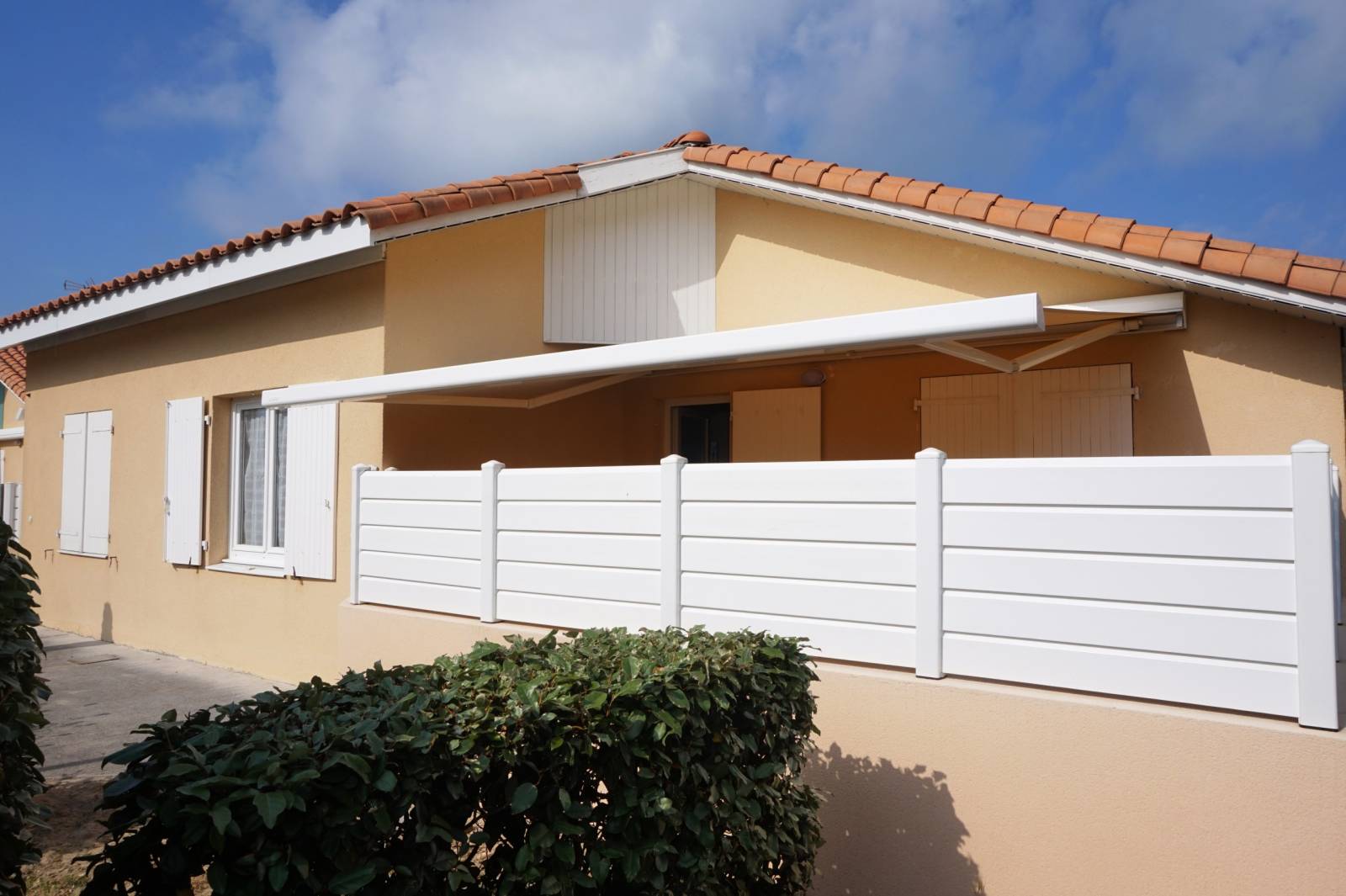 Location saisonnière proche de l'océan avec piscine à Biscarrosse plage