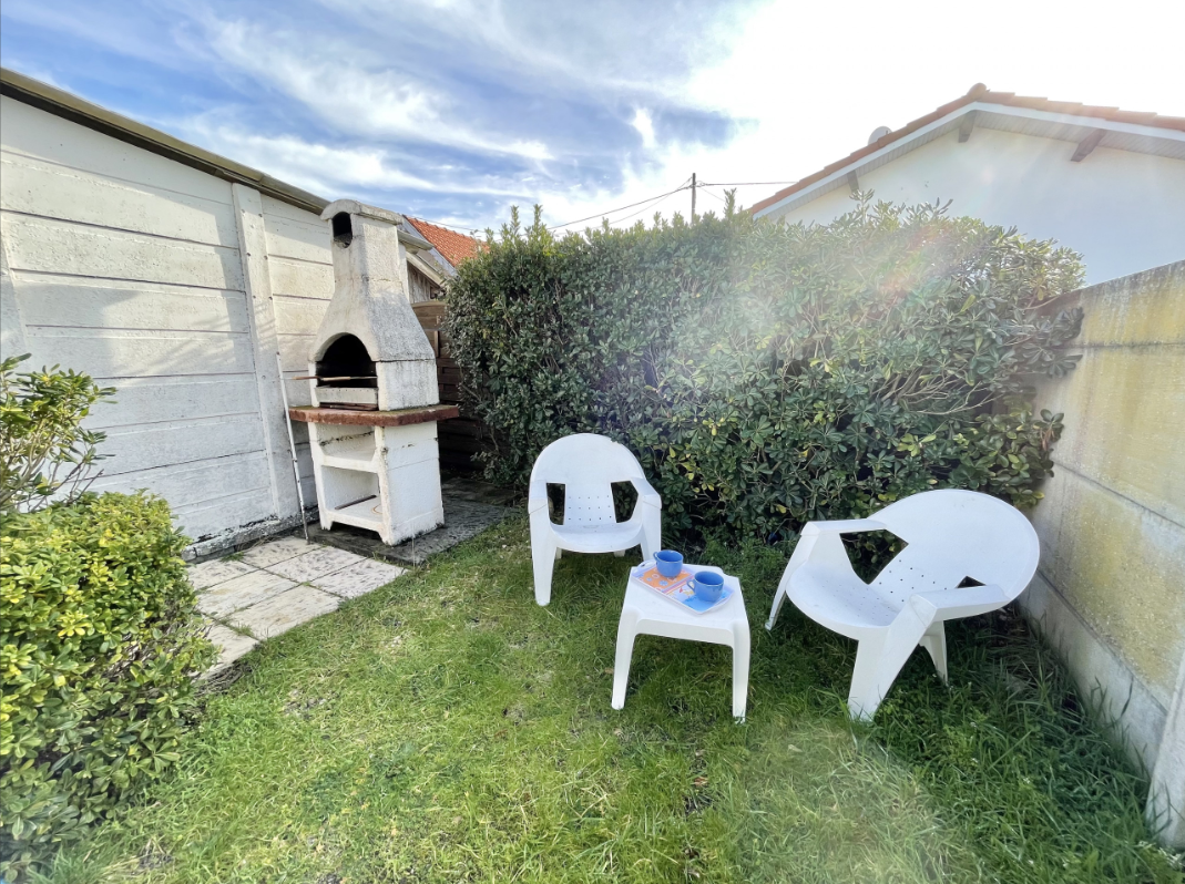 Louer une petite maison avec jardin pour les vacances d'été à Biscarrosse plage