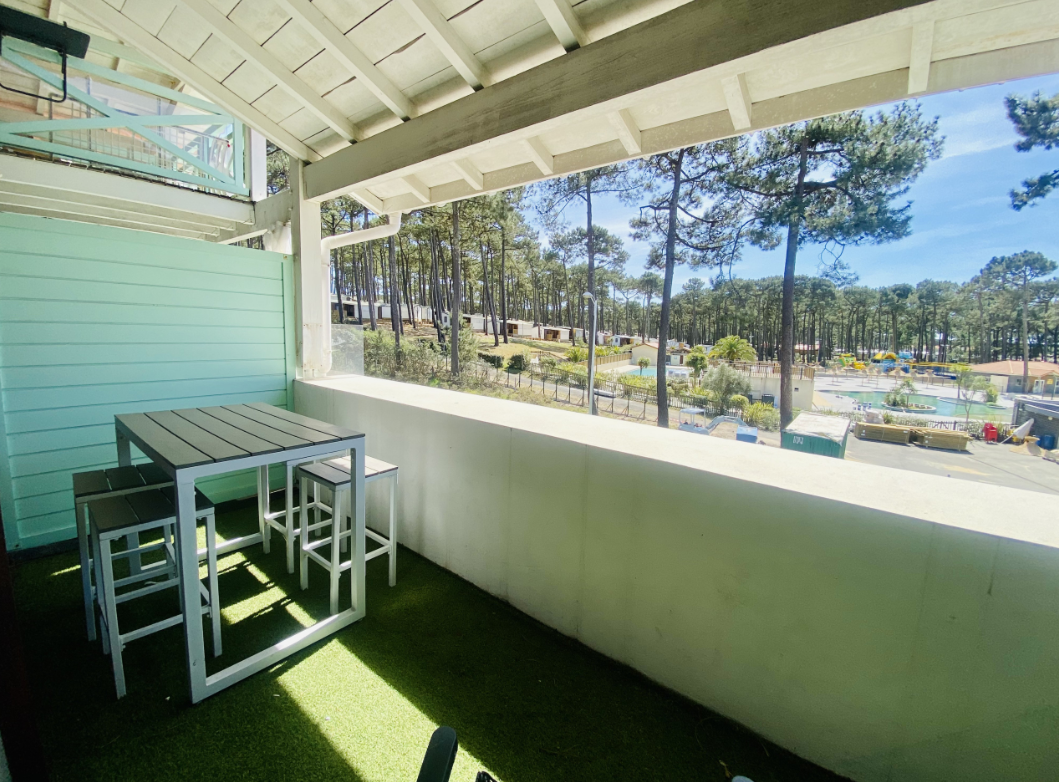 Appartement avec piscine collective à biscarrosse plage pour de la location