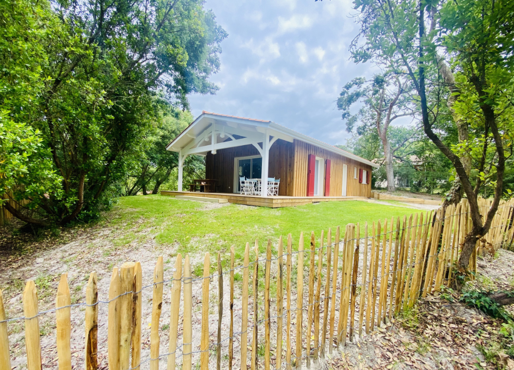 belle maison en bois à louer à biscarrosse