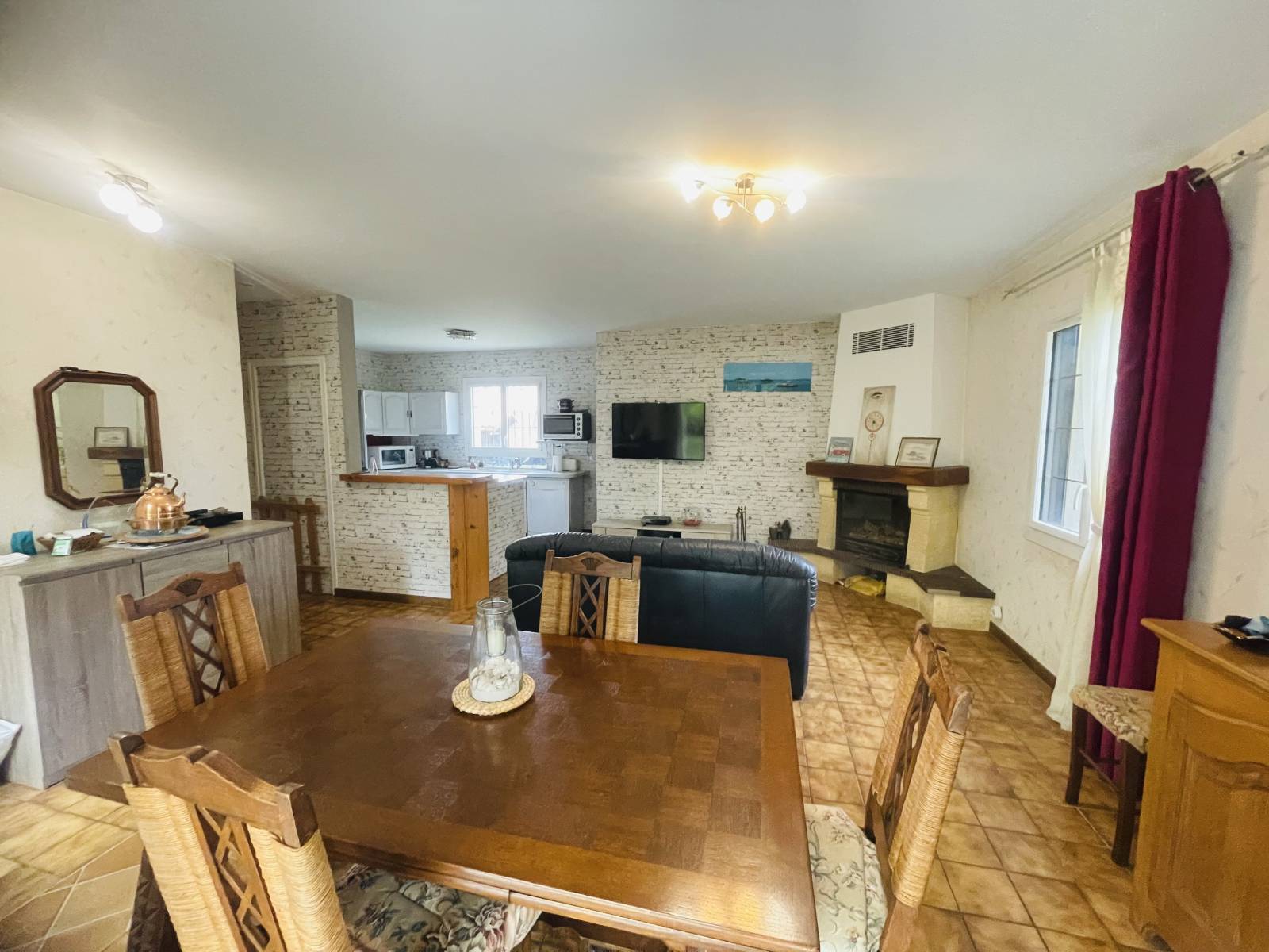 Maison à vendre à remettre au gout du jour à Biscarrosse A