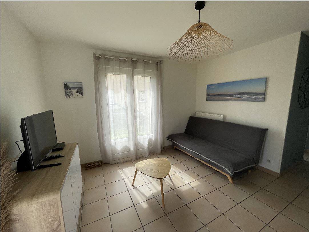 Acheter une maison avec un jardin à Parentis en Born