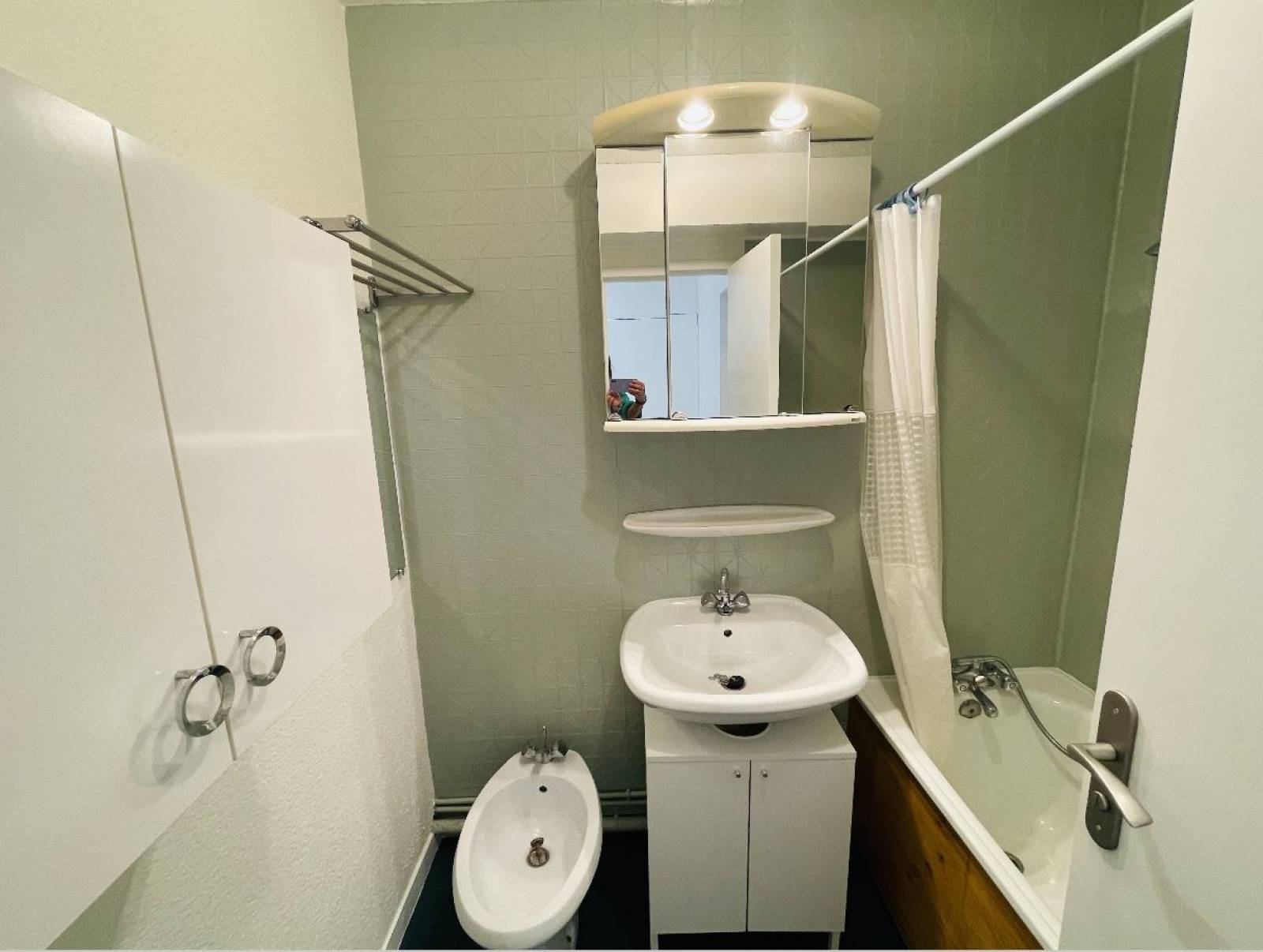 Appartement  de deux chambres avec place de parking, en bord de mer à Biscarrosse