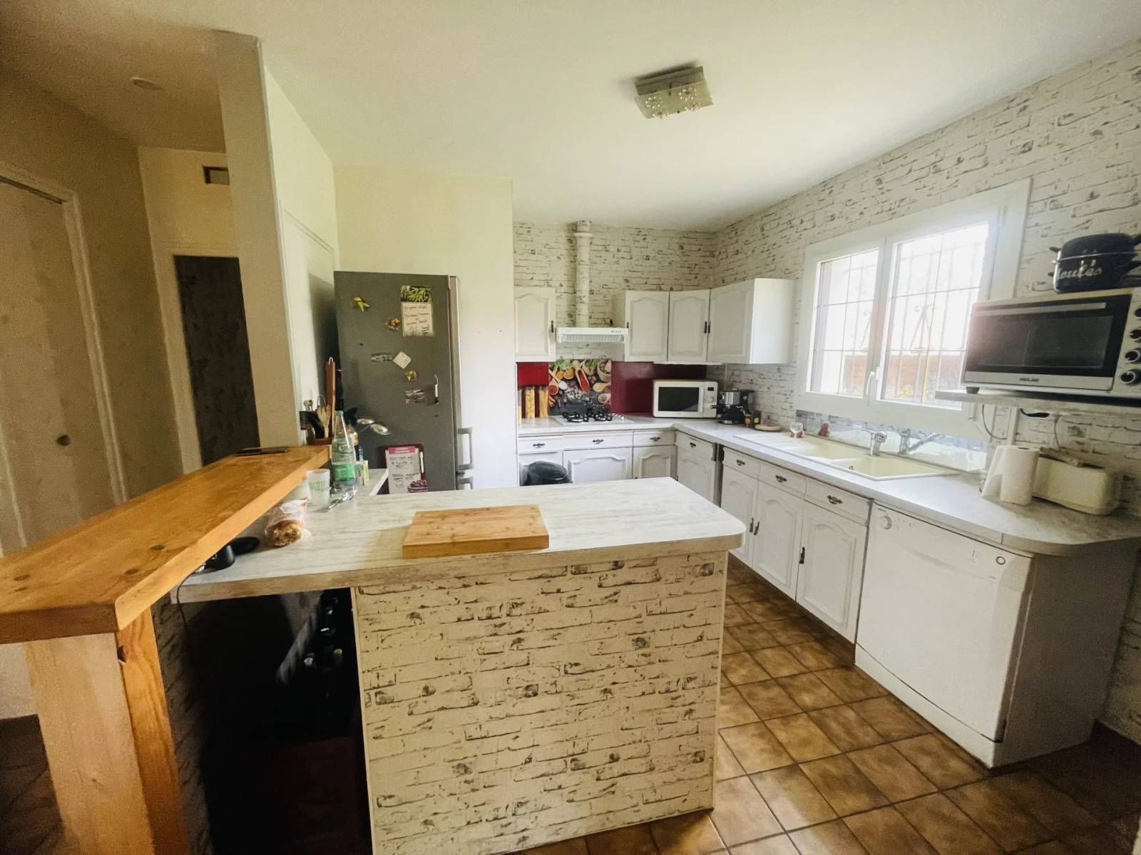 Maison à saisir dans le centre ville de biscarrosse pour une famille