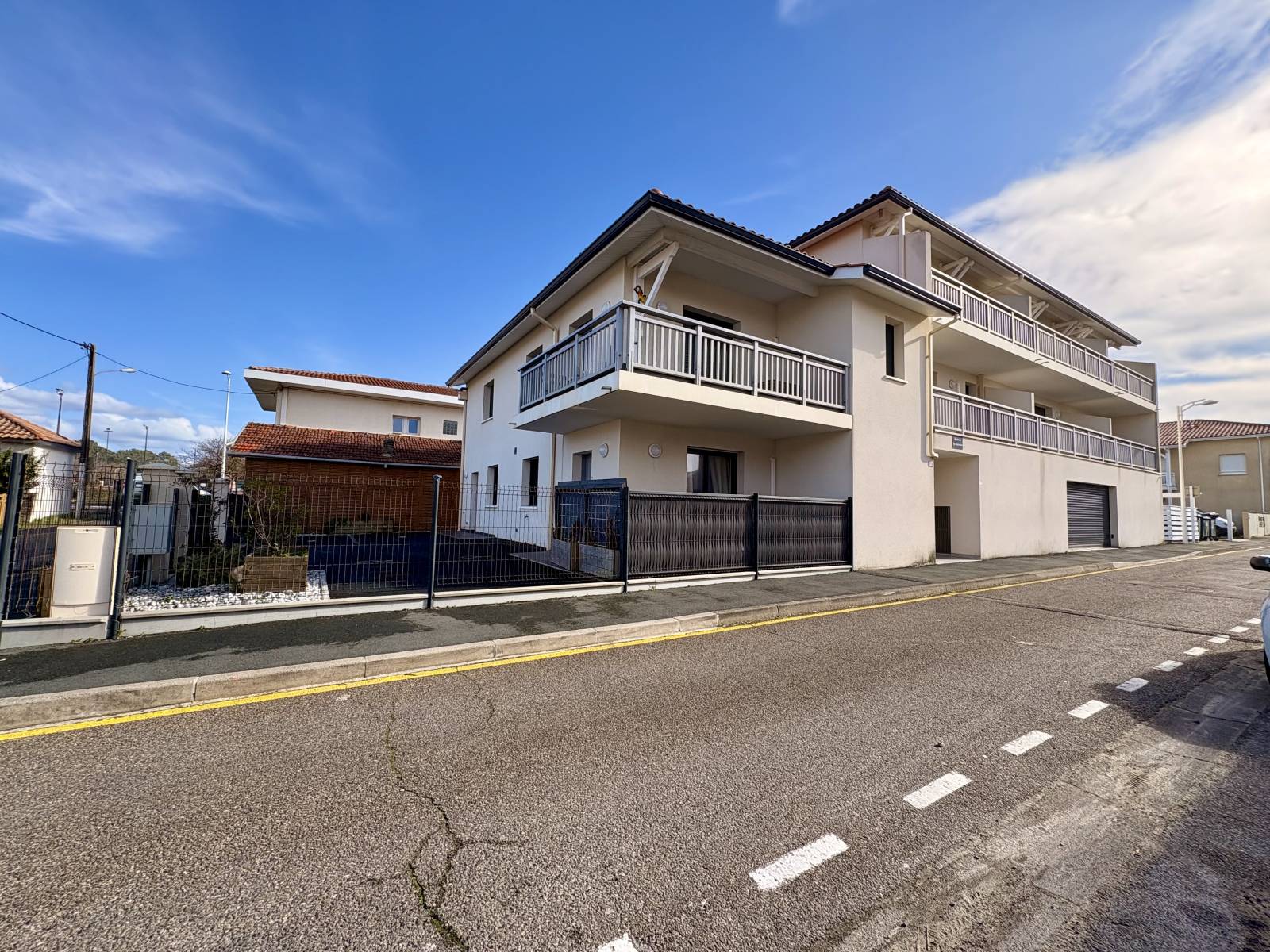 Joli T2 Bis dans Résidence Neuve au centre-ville de Biscarrosse Plage