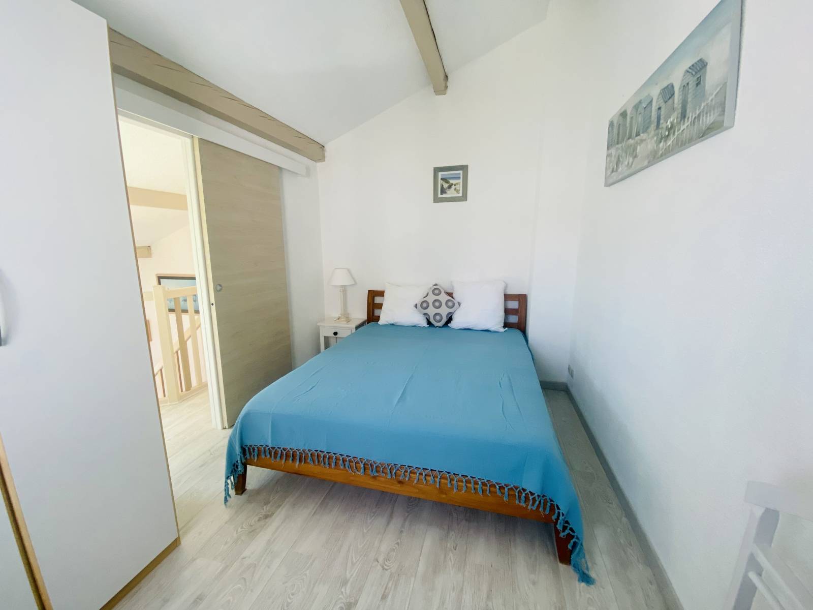 Vendu : Sympathique Pavillon avec 2 Chambres + Mezzanine