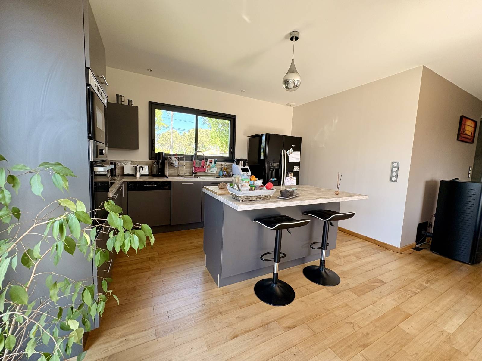 Agréable Maison Ossature Bois avec 3 Chambres à Parentis en Born