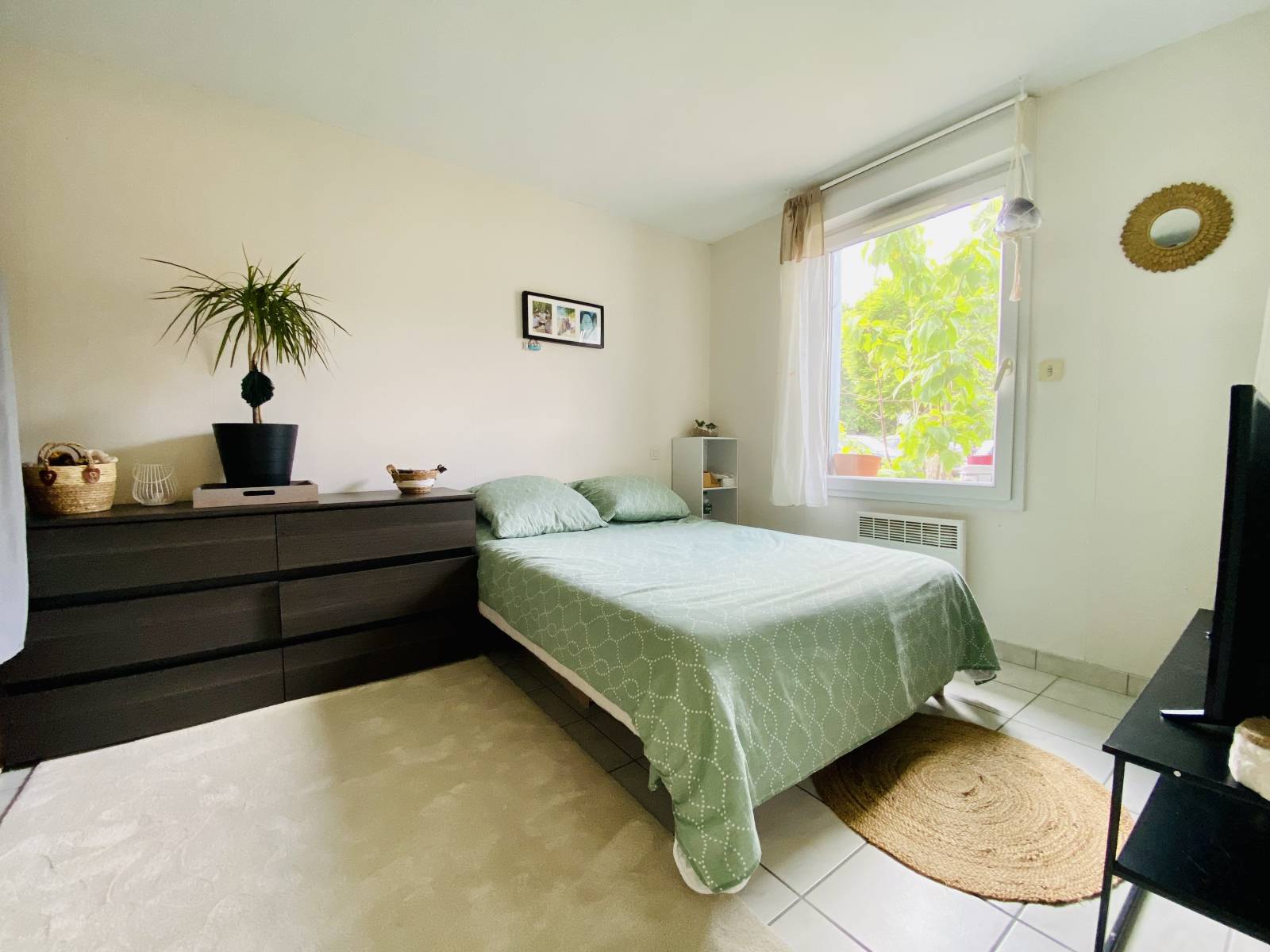 Vendu : agréable maison de type T2 avec terrasse dans résidence privée au centre du Bourg de Biscarrosse