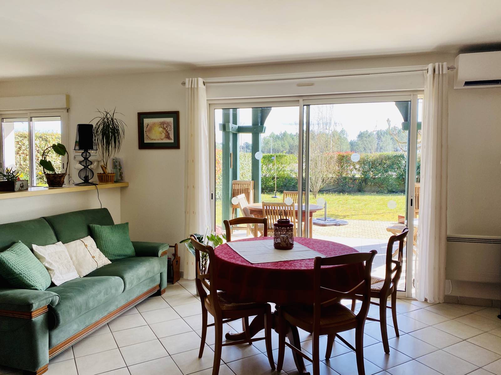 Agréable maison plain-pied 4 chambres à Biscarrosse Bourg