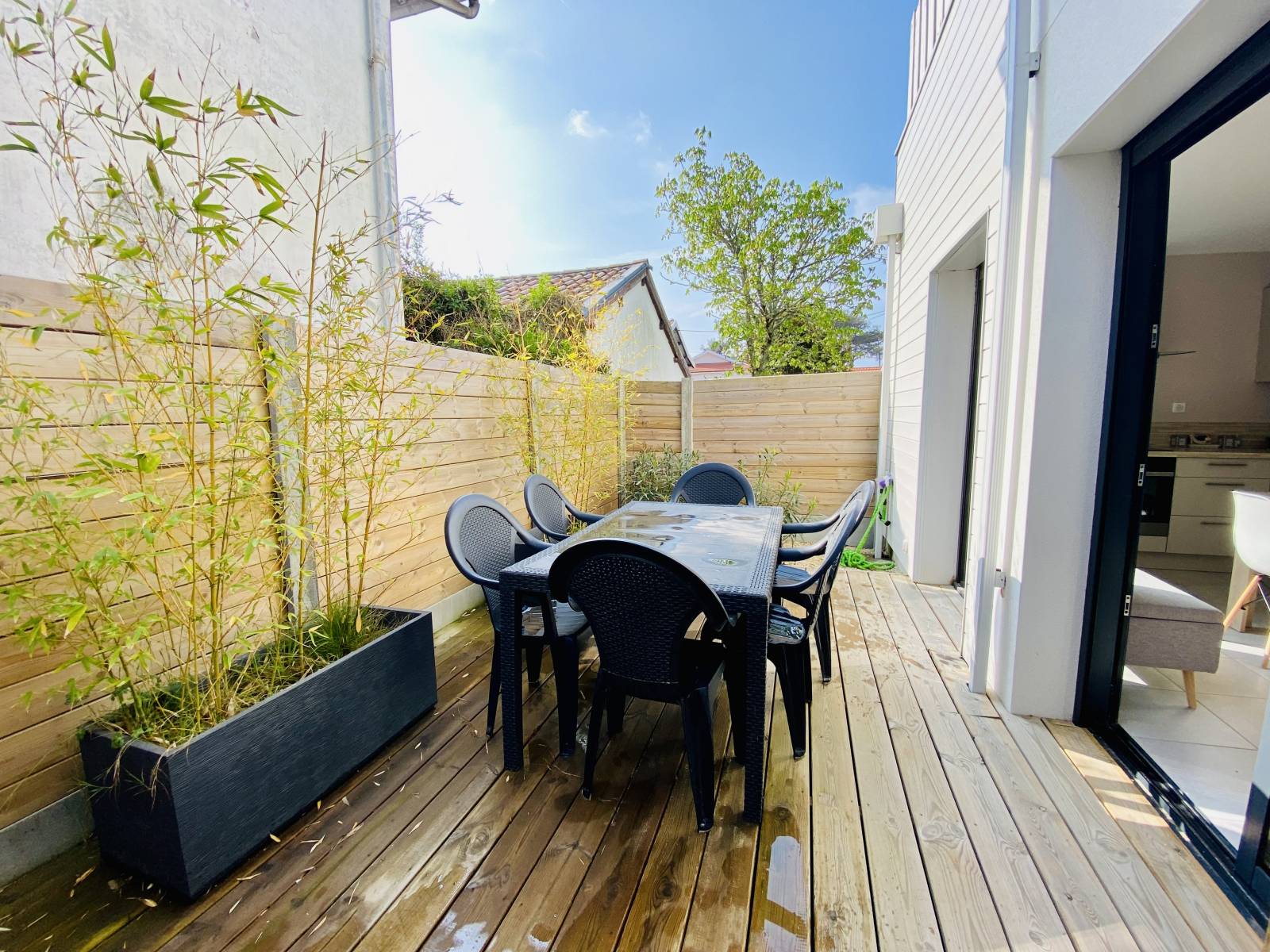 Agent immobilier sérieux pour trouver un appartement de type t3 avec balcon sans vis a vis 40