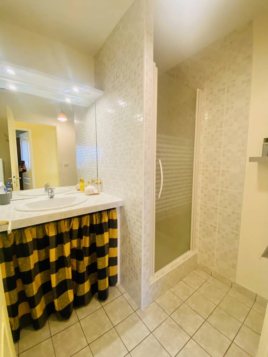 Vendu : Jolie Villa avec piscine 4 chambres + Bureau à Biscarrosse Bourg