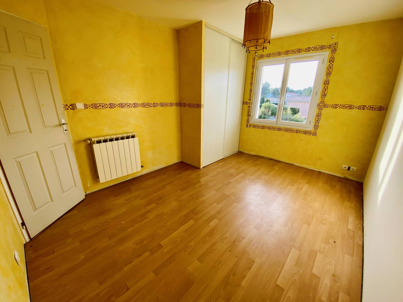 Sympathique Maison Familiale 6 chambres à rénover dans secteur calme