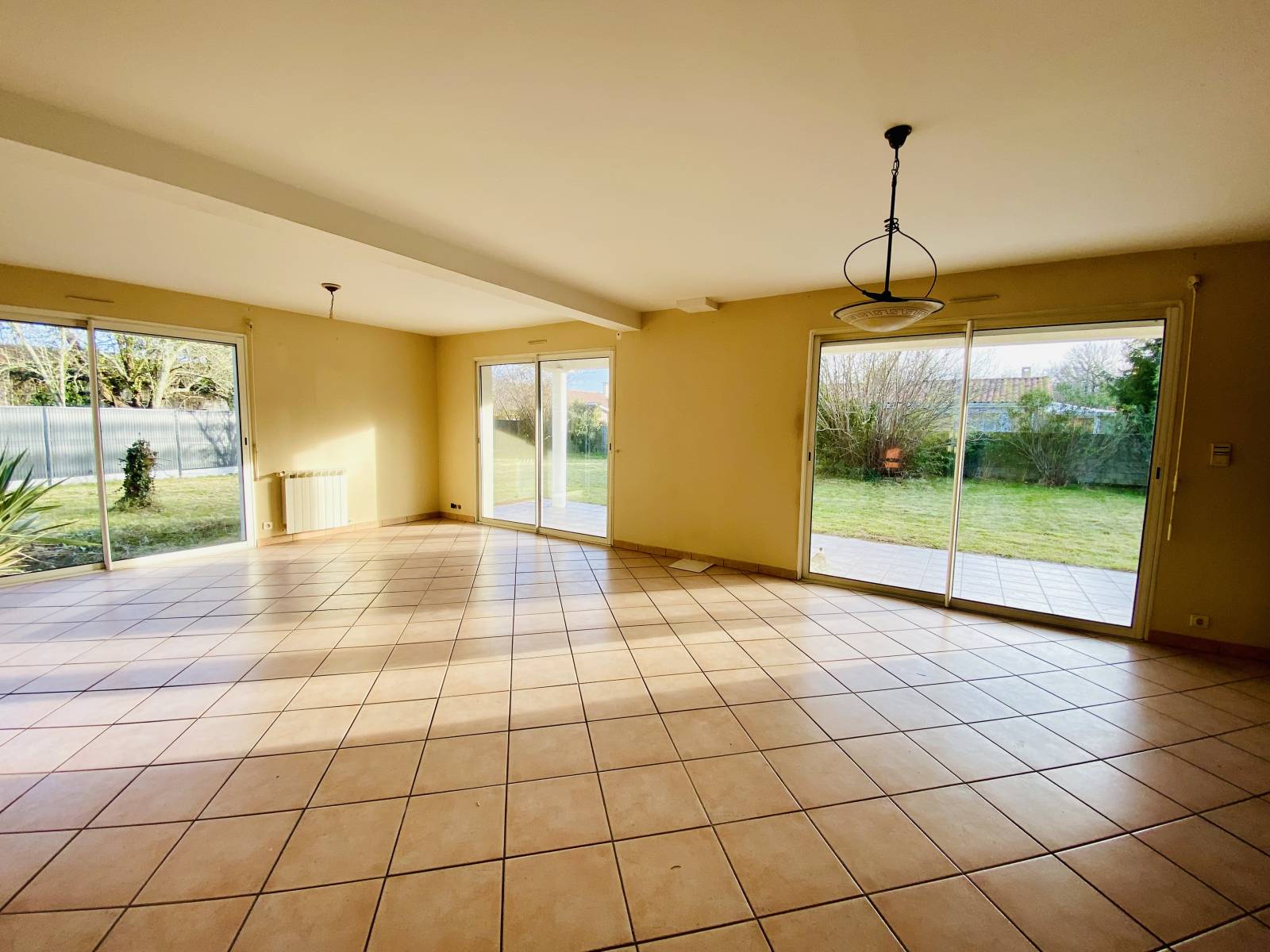 Sympathique Maison Familiale 6 chambres à rénover dans secteur calme