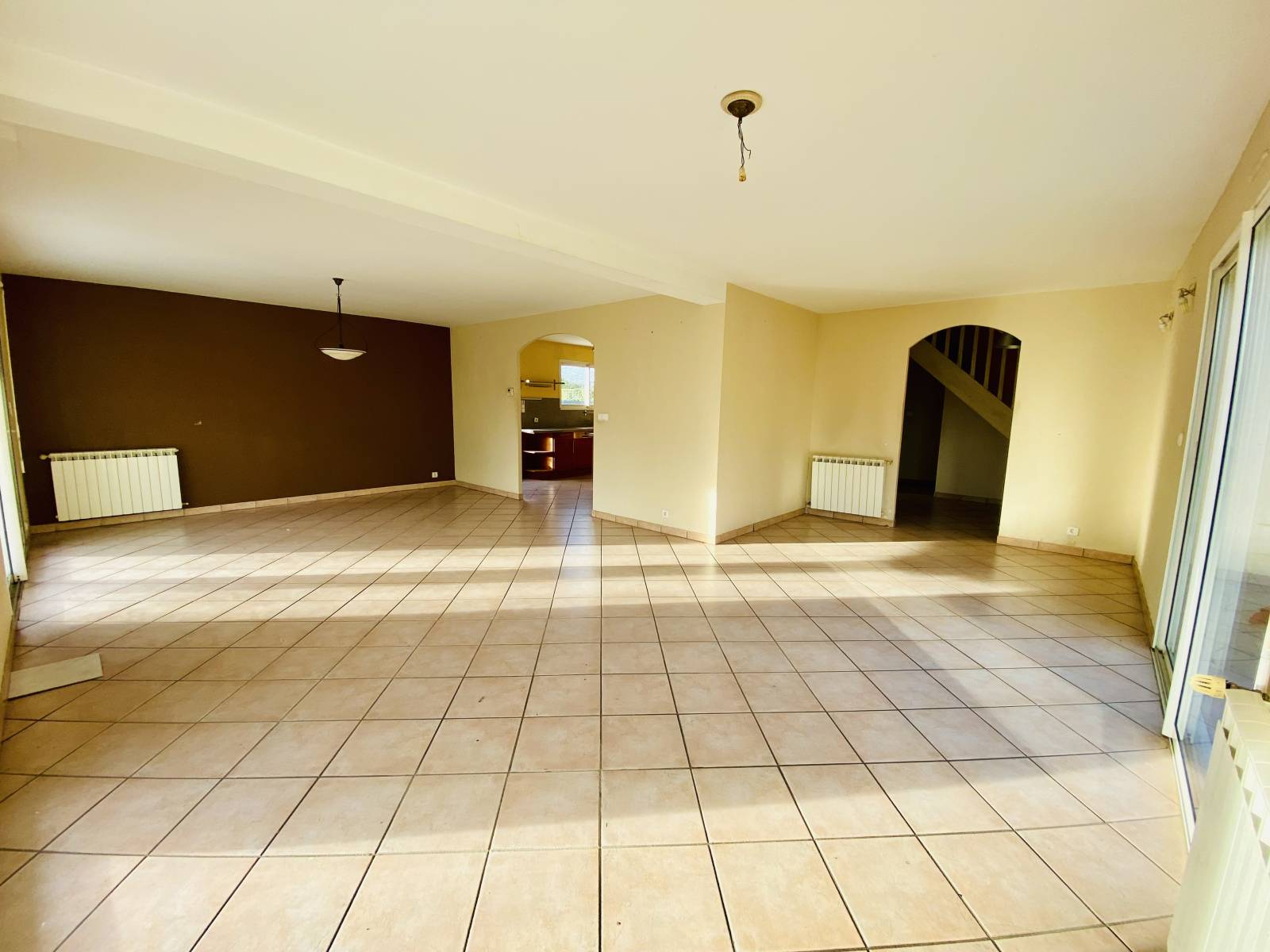 Sympathique Maison Familiale 6 chambres à rénover dans secteur calme