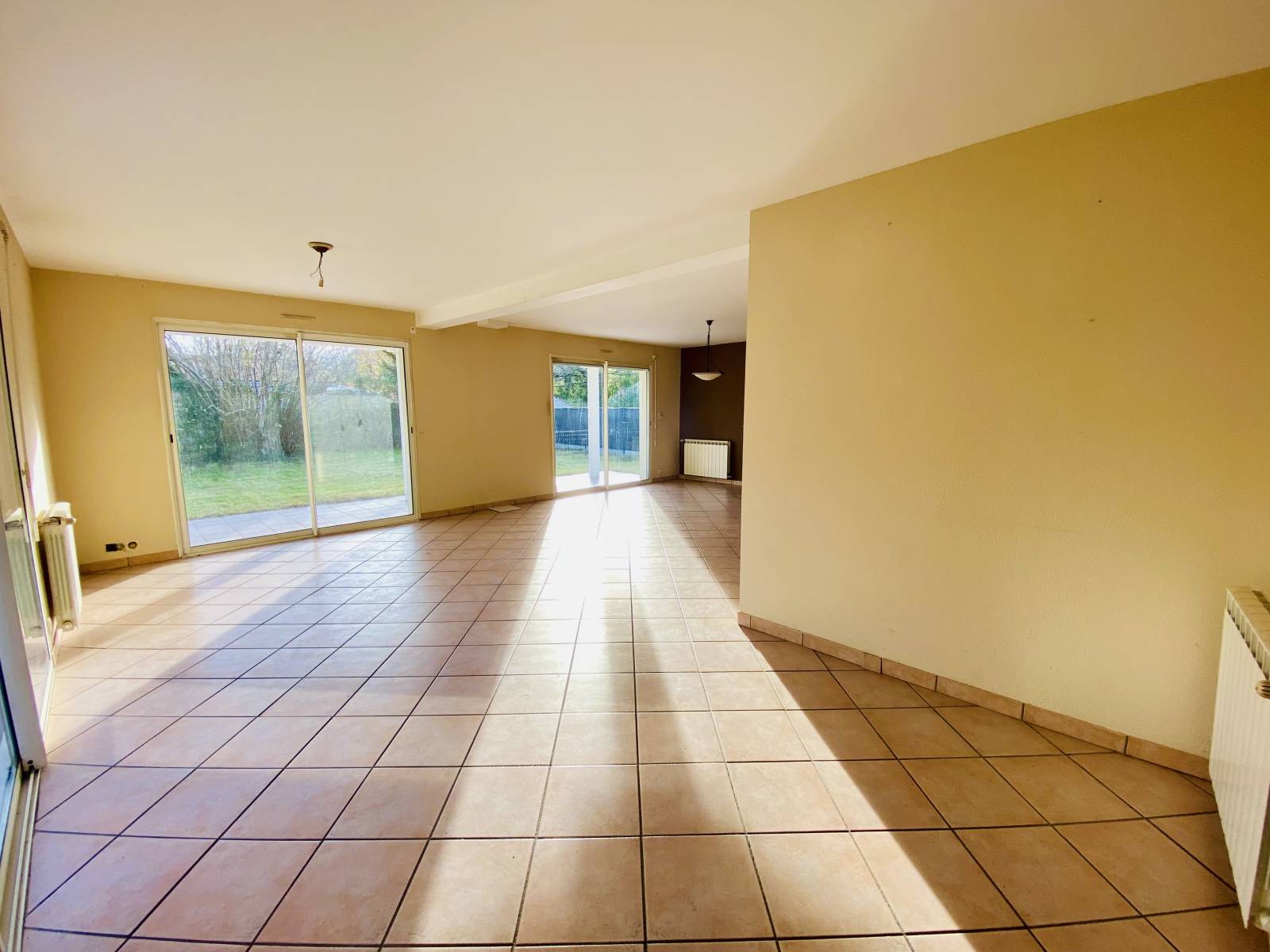 Sympathique Maison Familiale 6 chambres à rénover dans secteur calme