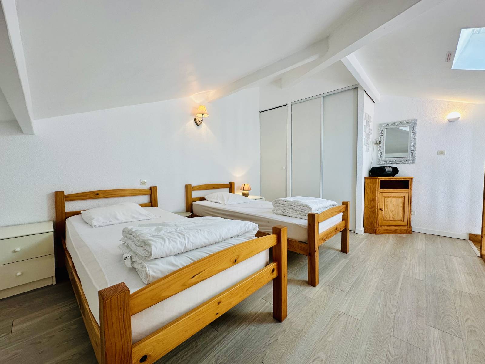 Agréable Pavillon 2 chambres dans une résidence avec piscine à Biscarrosse Plage