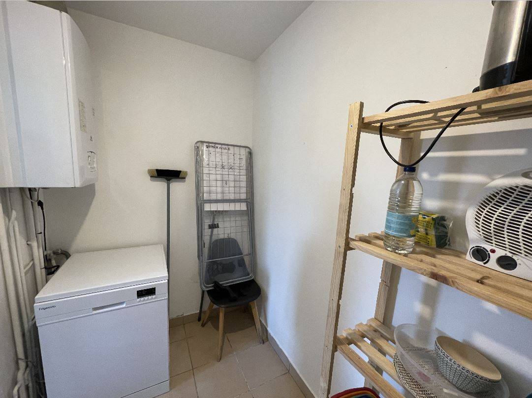 Acheter une maison rénovée avec deux chambres à Parentis en Born