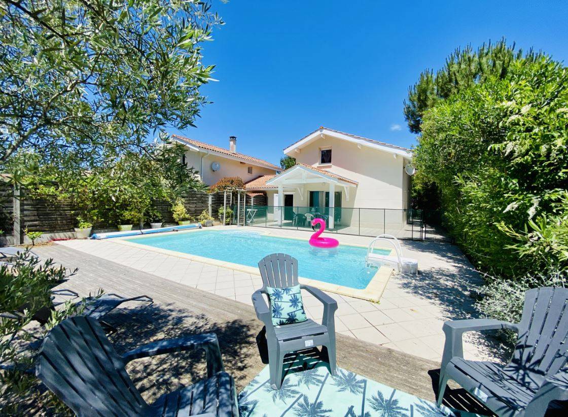 Sympathique villa 8 personnes avec piscine chauffée au calme Biscarrosse Plage Quartier du Vivier