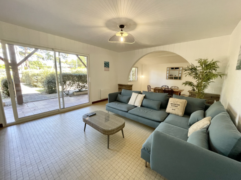 belle maison avec jardin à louer pour les vacances à biscarrosse plage