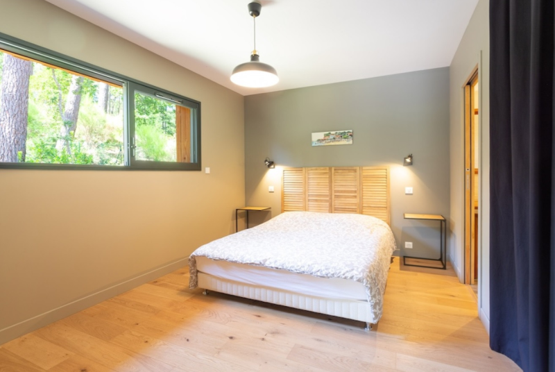 Location saisonnière pour 8 personnes dans belle villa avec grande terrasse dans les Landes