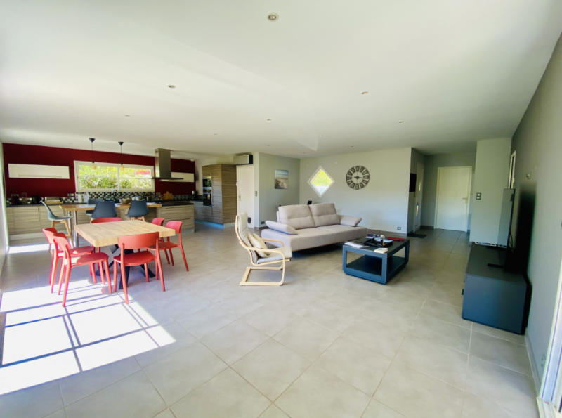 Villa avec 4 chambres et piscine à louer dans les Landes