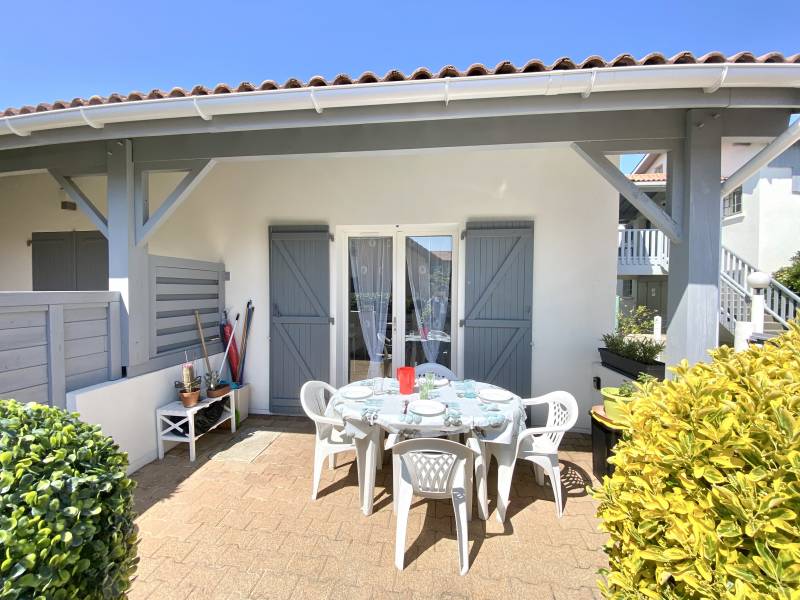 Vendu : Sympathique Pavillon avec 2 Chambres + Mezzanine