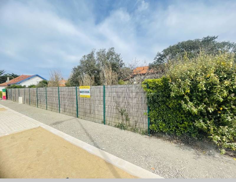 Terrain constructible à vendre à Biscarrosse plage