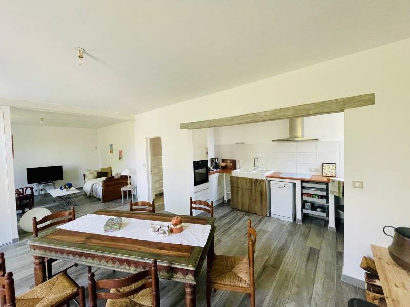 Maison de type T5 à vendre, proche du centre ville de Biscarrosse et du lac