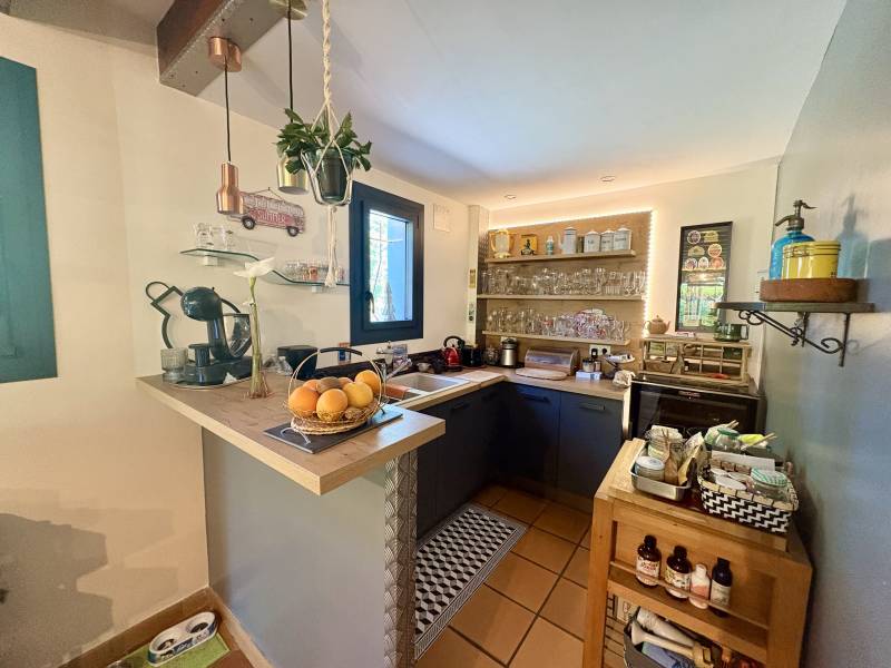 Agréable Landaise Familiale avec piscine sur son joli terrain arboré de 2650m²