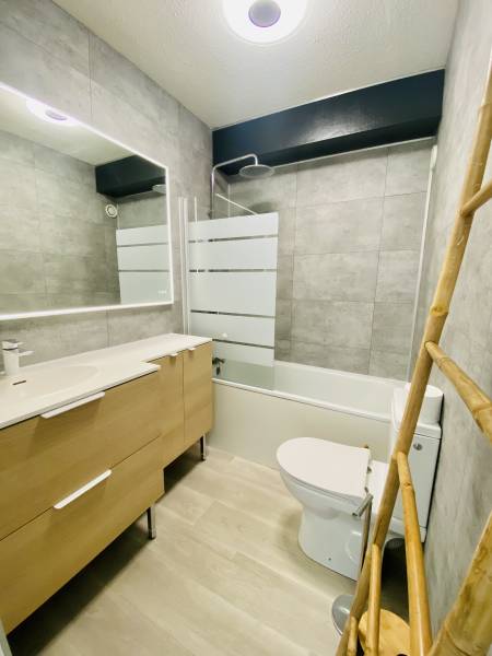 Vendu : Agréable Studio rénové proche Plage Centrale de Biscarrosse Plage