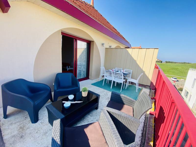 Agréable appartement avec deux chambre plus une cabine avec terrasse en front de mer de Biscarrosse Plage