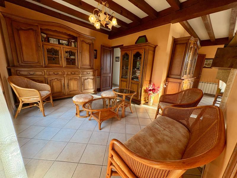 Jolie Maison traditionnelle 4 chambres + Bureau avec piscine à Biscarrosse Plage