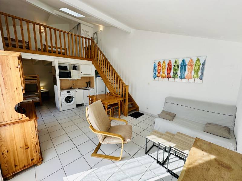 Agréable Pavillon 2 chambres dans une résidence avec piscine à Biscarrosse Plage